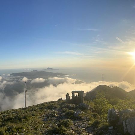 B&B La Piana Вико Екуензе Екстериор снимка