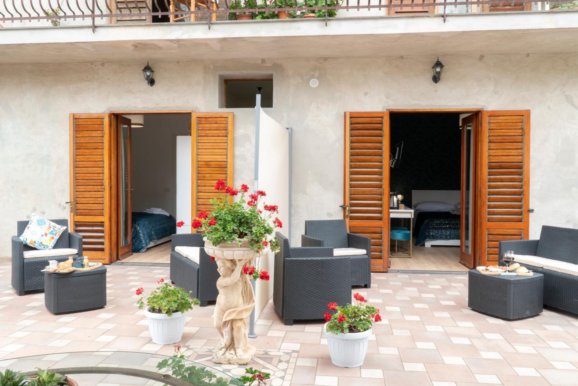 B&B La Piana Вико Екуензе Екстериор снимка